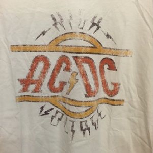 ACDC Graphic Band Tee - AC/DC High Voltage T-Shirt Size Large 100% Cotton⚡️👕👚 - Picture 4 of 5